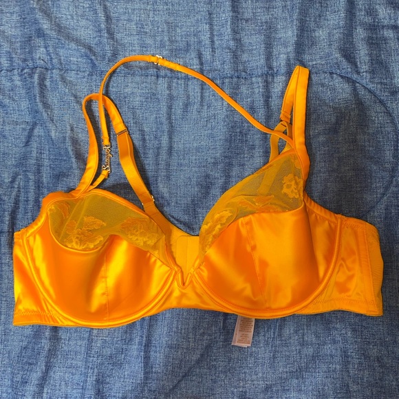 Savage x fenty plunge bra 42D - Picture 3 of 6